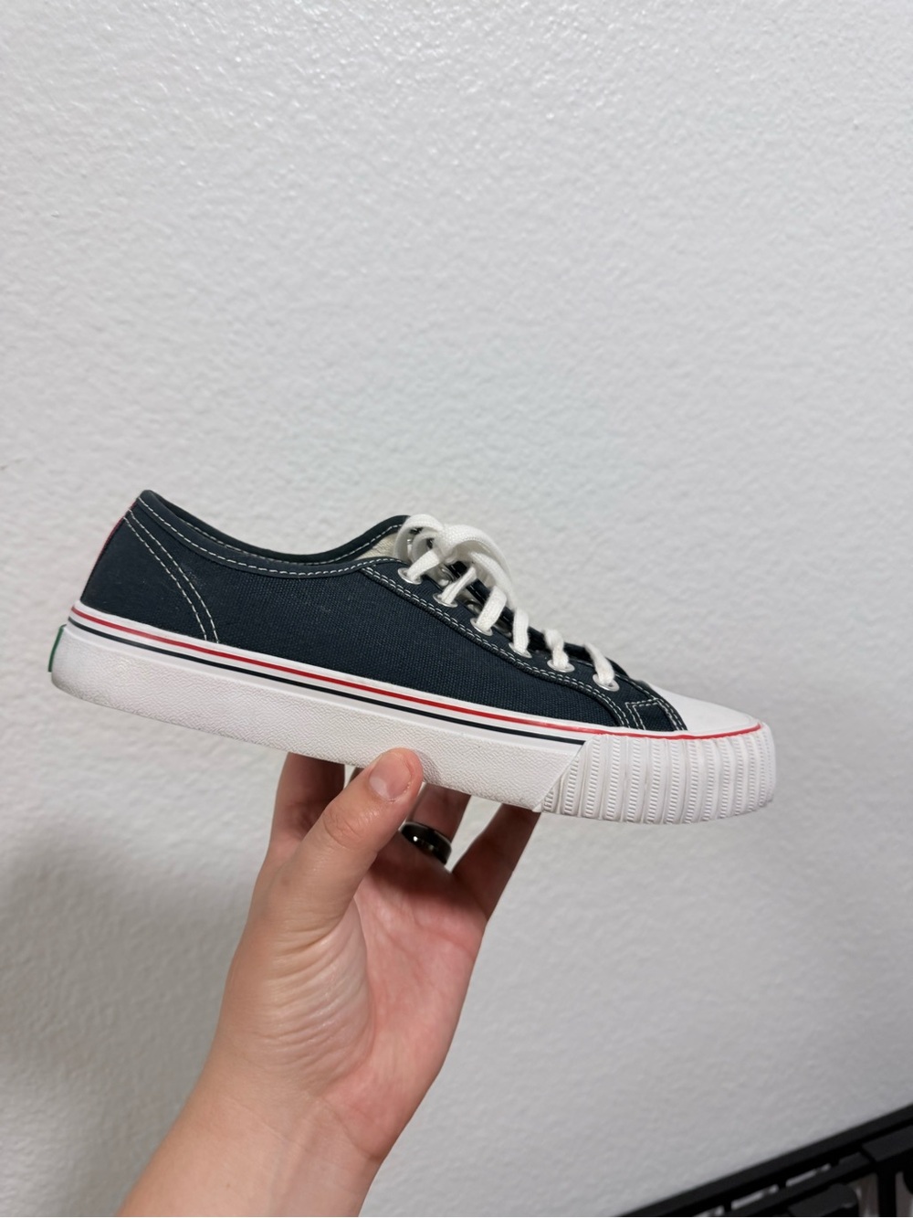 PF flyers navy low